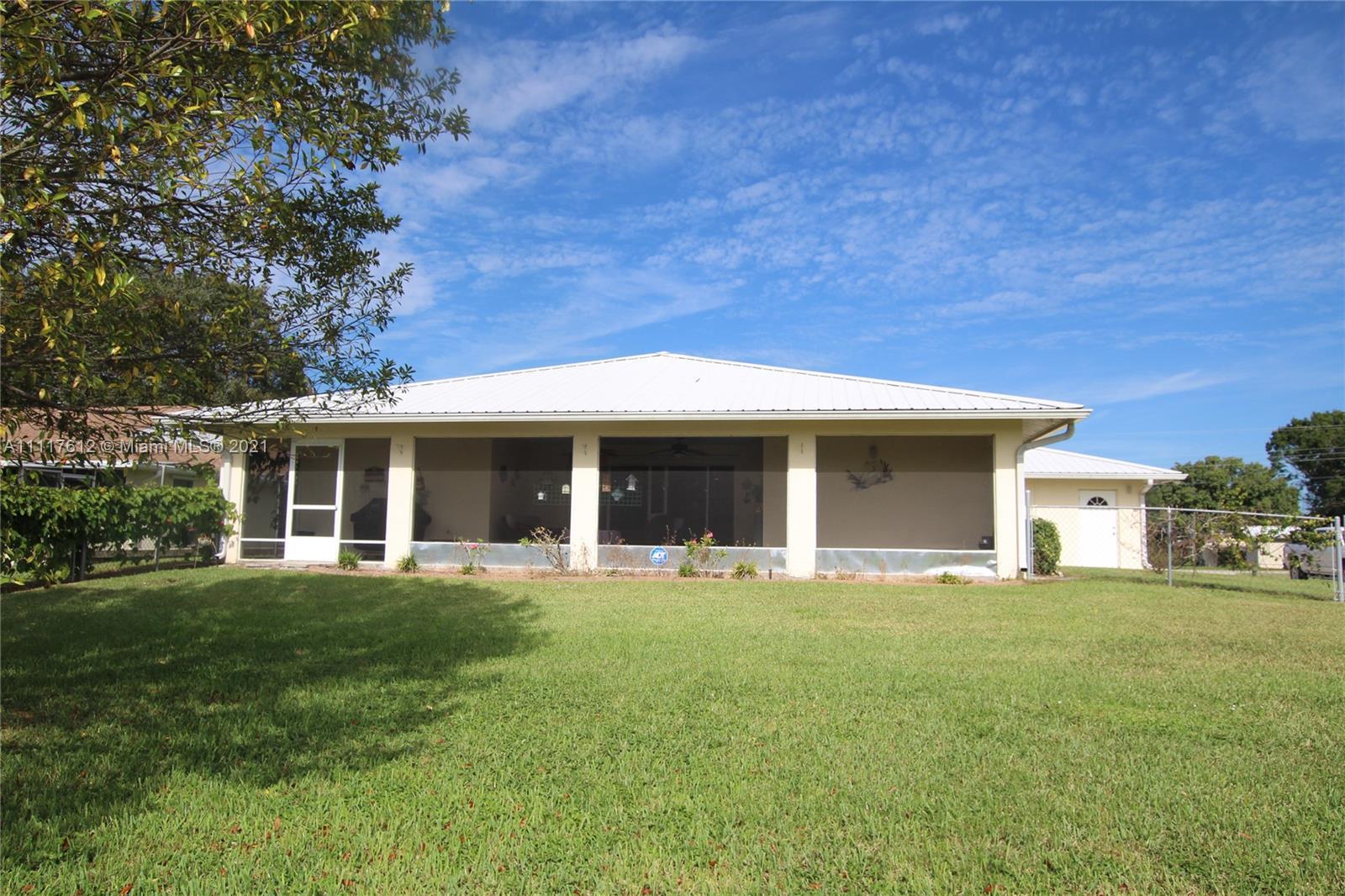 2009 Hunter Road, Bulkhead Ridge FL 34974 photo 3