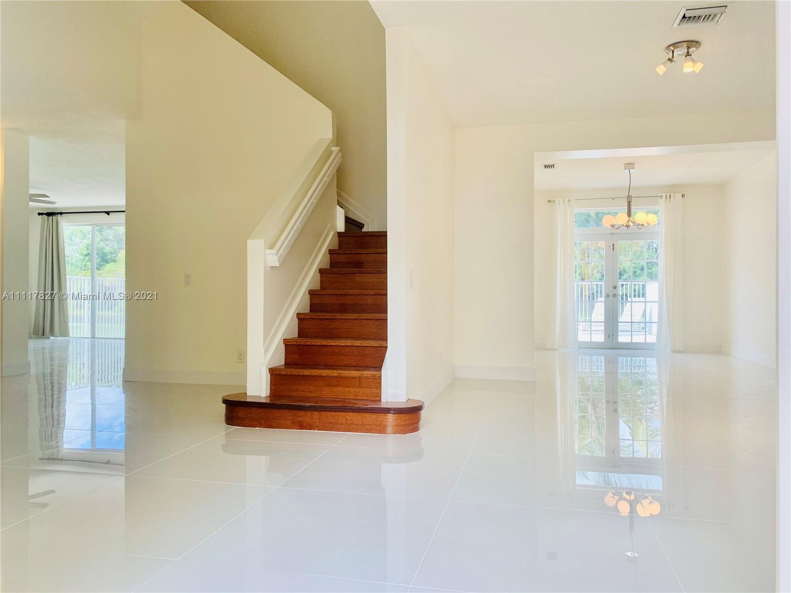 4182 Pinewood Ln # 4182, Weston FL 33331 photo 2