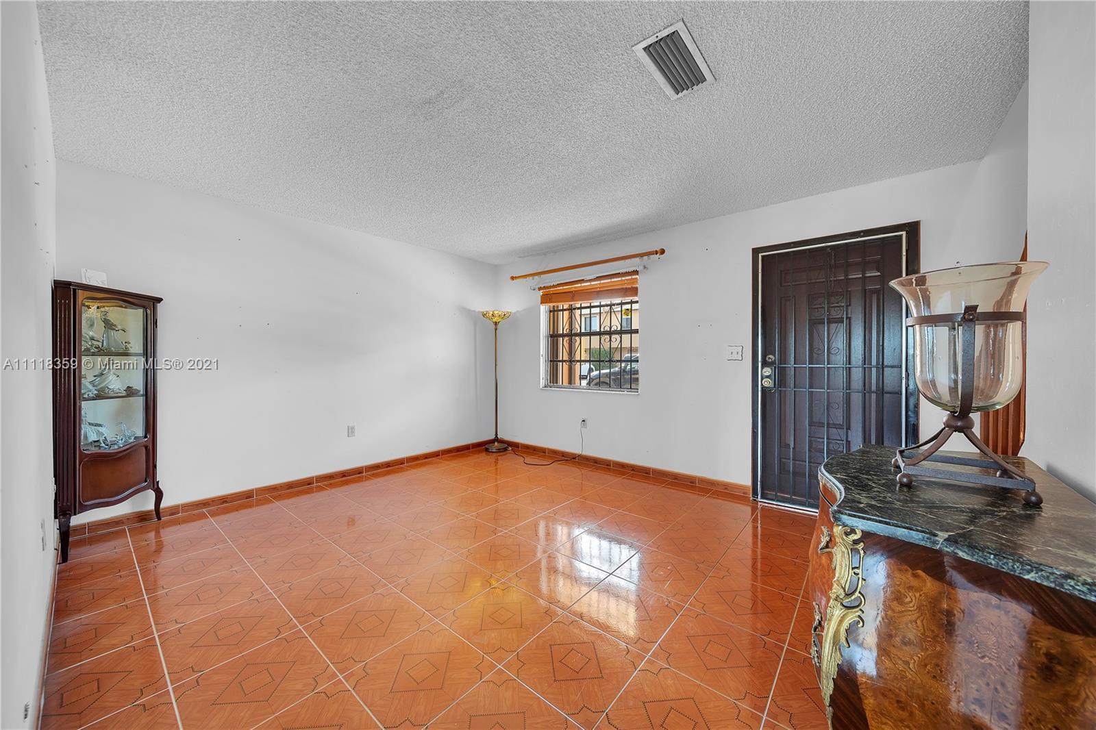 3749 SW 99th Ave # 5, Miami FL 33165 photo 2