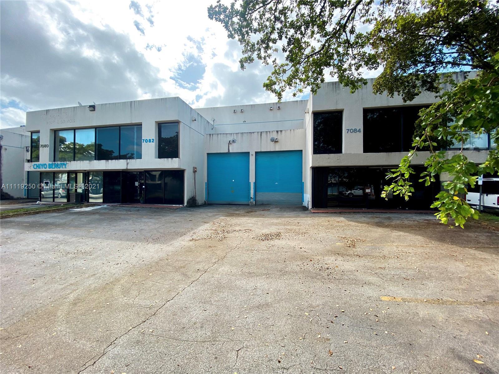 Miami, FL 33166 photo 2