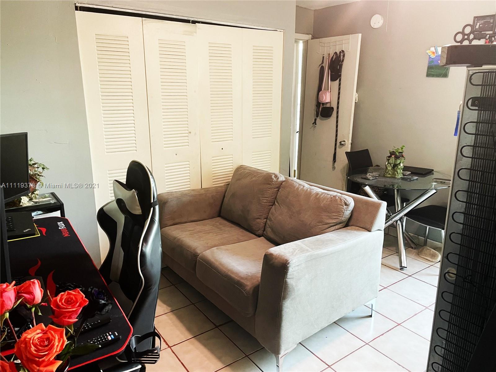 4311 SW 131st Ave, Miami FL 33175 photo 4