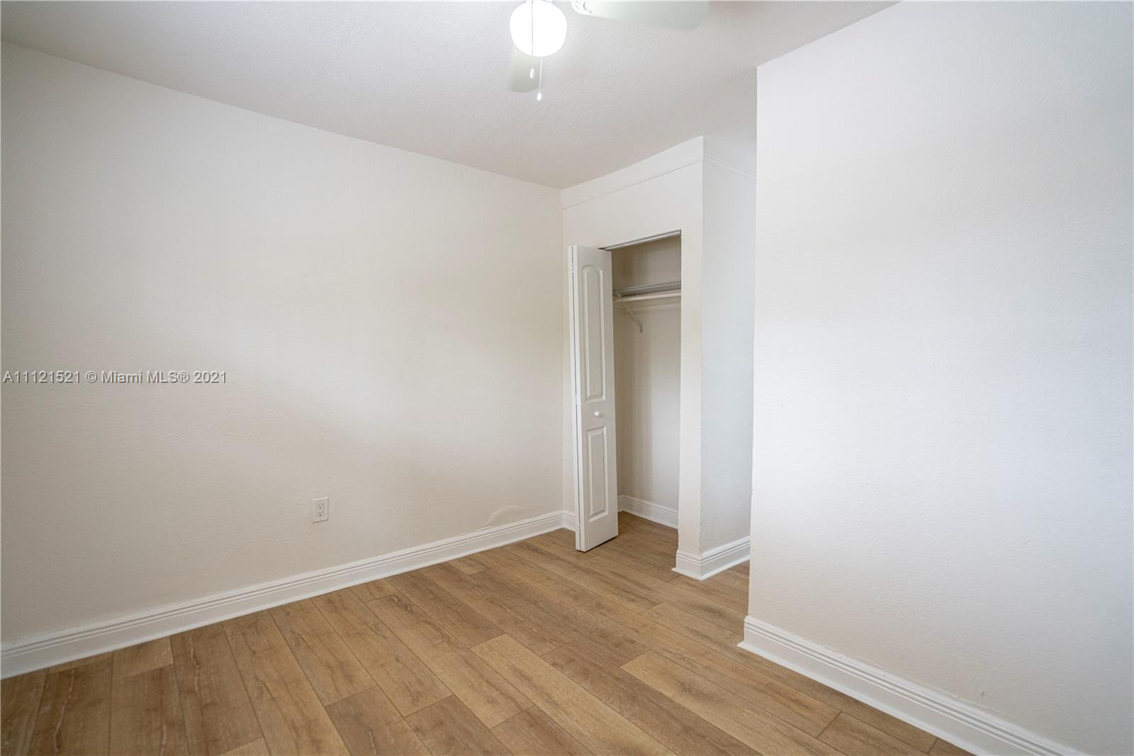 500 NW 10th Ave # C, Miami FL 33136 photo 3