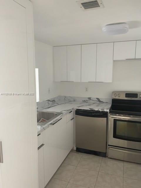 Miami, FL 33172 photo 3
