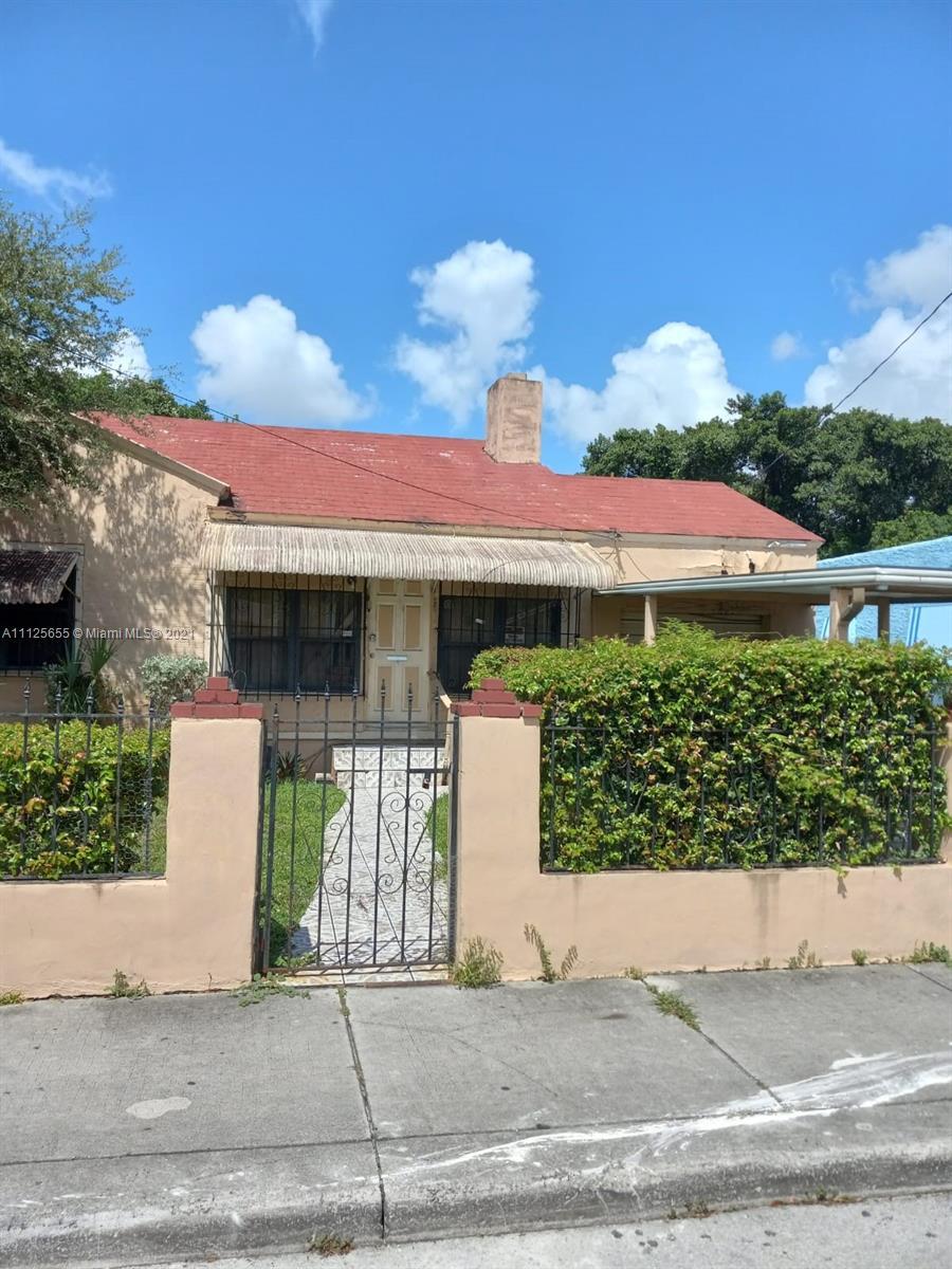 5624 NW 5th Ave, Miami FL 33127 photo 2