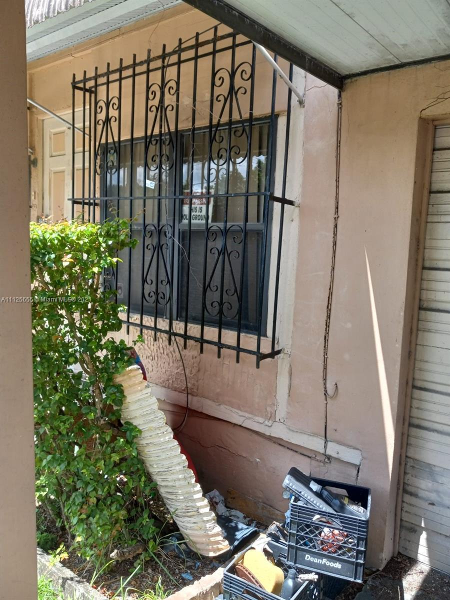 5624 NW 5th Ave, Miami FL 33127 photo 5