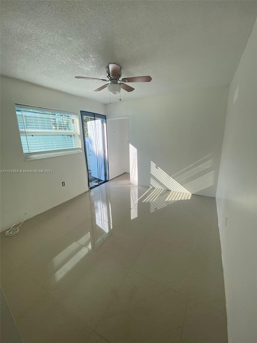 917 SW 16th St # B, Fort Lauderdale FL 33315 photo 2