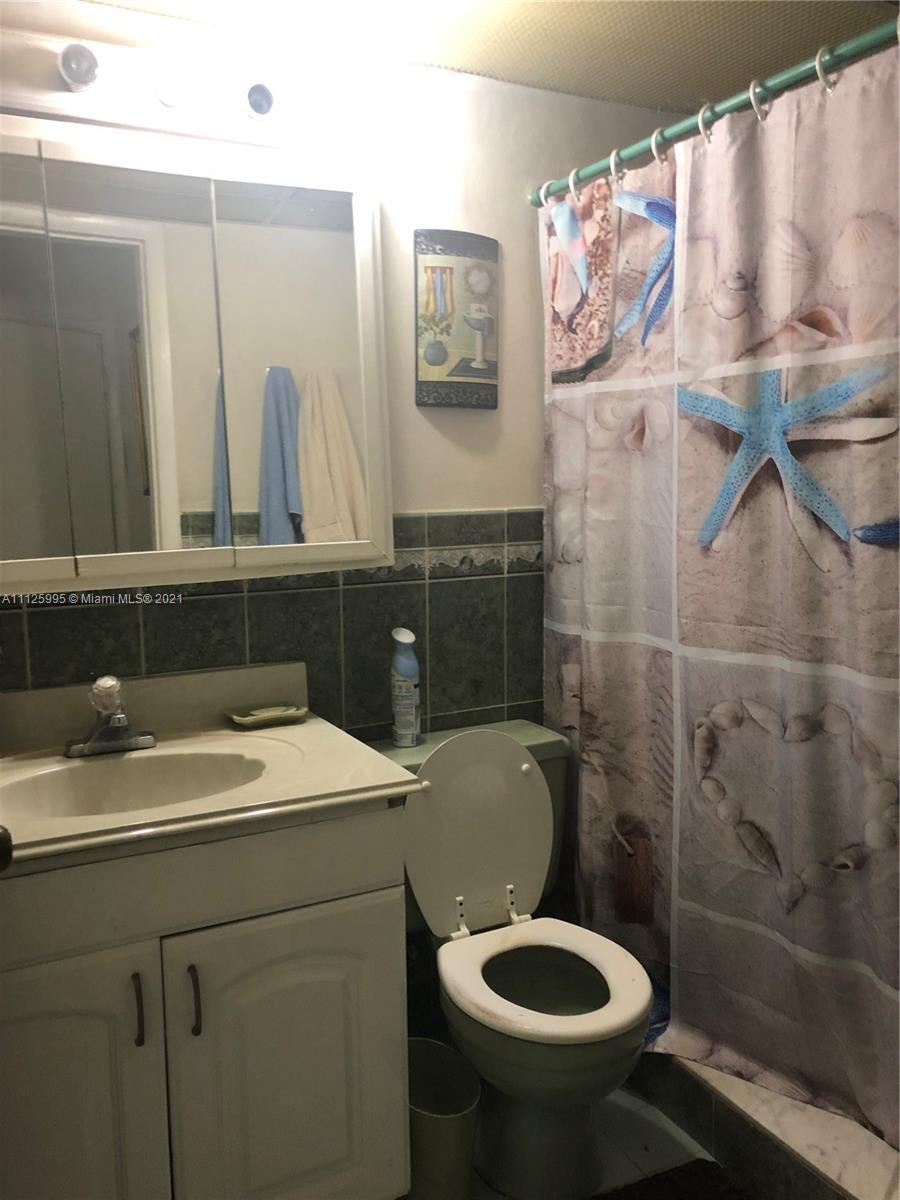 2385 NW 11th St # B16, Miami FL 33125 photo 5