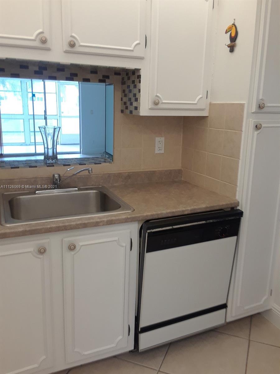 202 SE 10th St # 104, Dania Beach FL 33004 photo 5