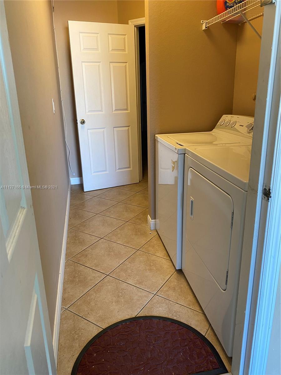 1136 NE 5th ave, Cape Coral FL 33909 photo 5