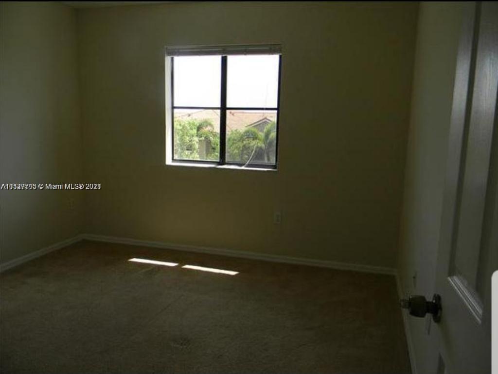 22621 SW 88PL # 304, Cutler Bay FL 33190 photo 5