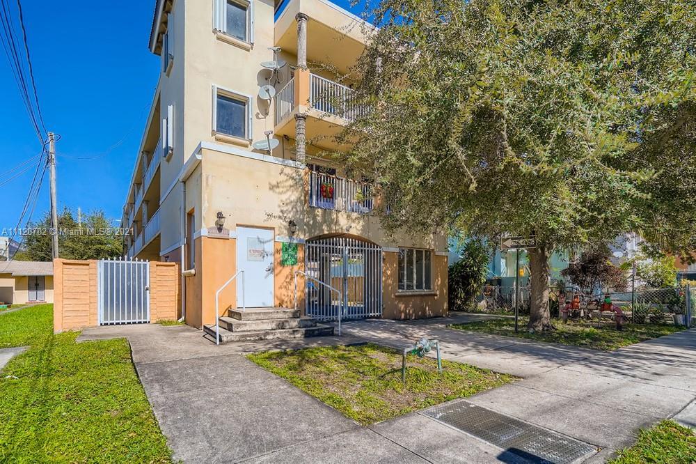 1453 SW 3rd # 208, Miami FL 33135 photo 2