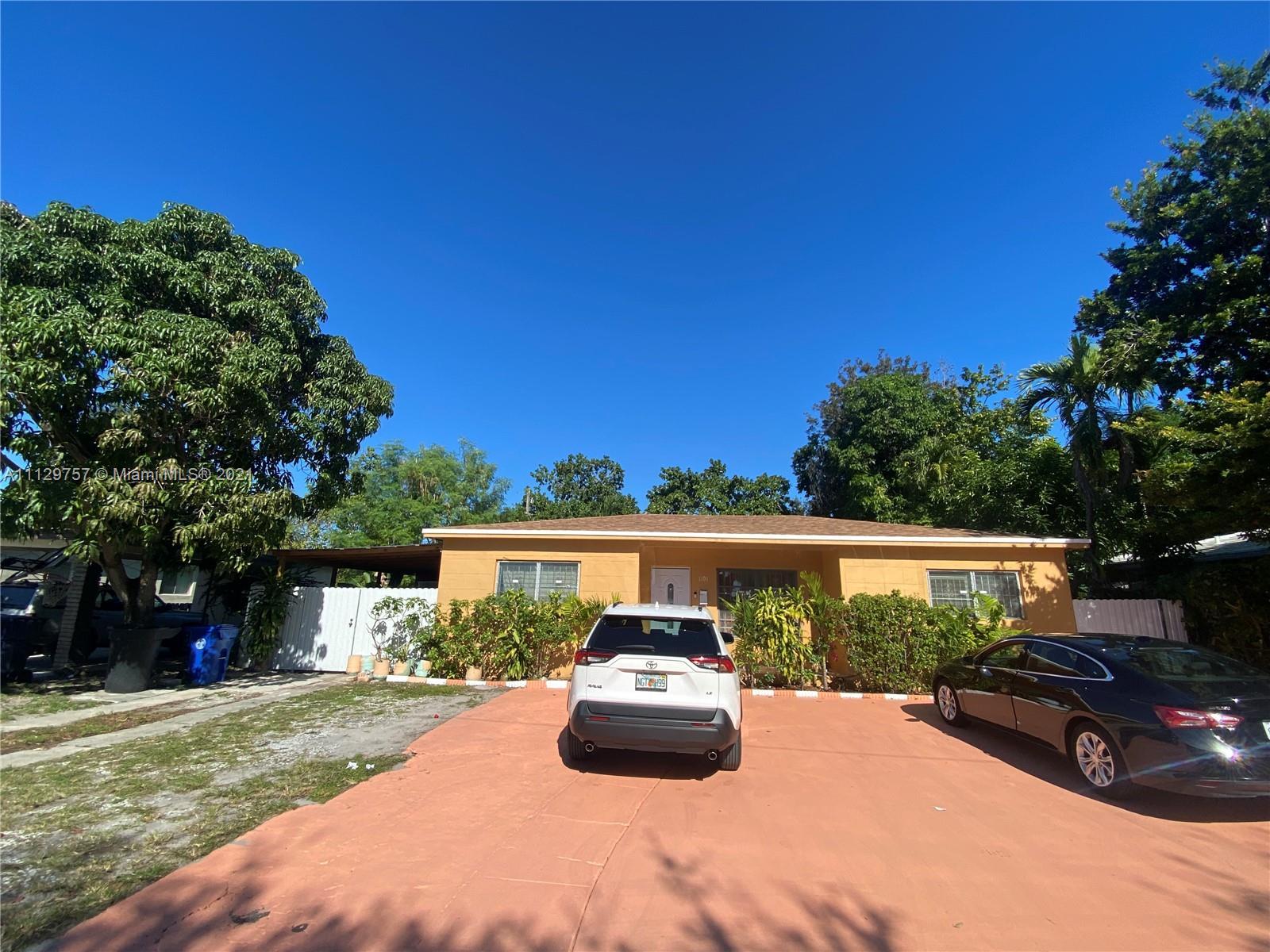 1101 NE 151st St, North Miami Beach FL 33162
