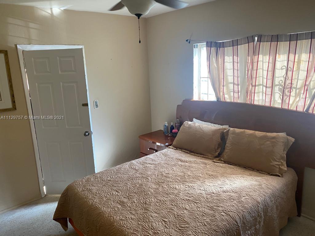 1101 NE 151st St, North Miami Beach FL 33162 photo 5