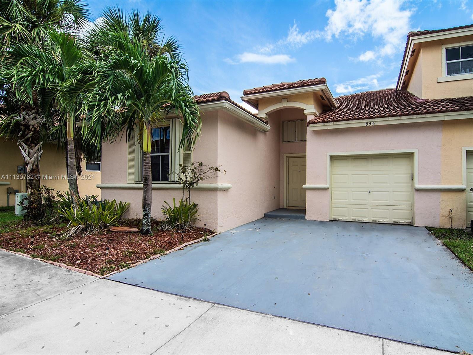 855 NW 132nd Ave, Pembroke Pines FL 33028