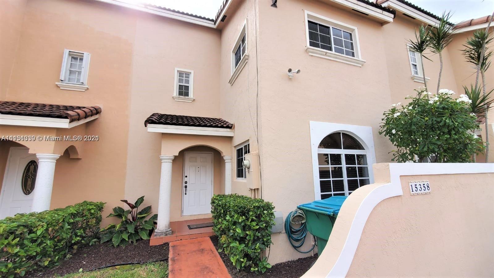 15358 SW 39th Ter, Miami FL 33185 photo 2