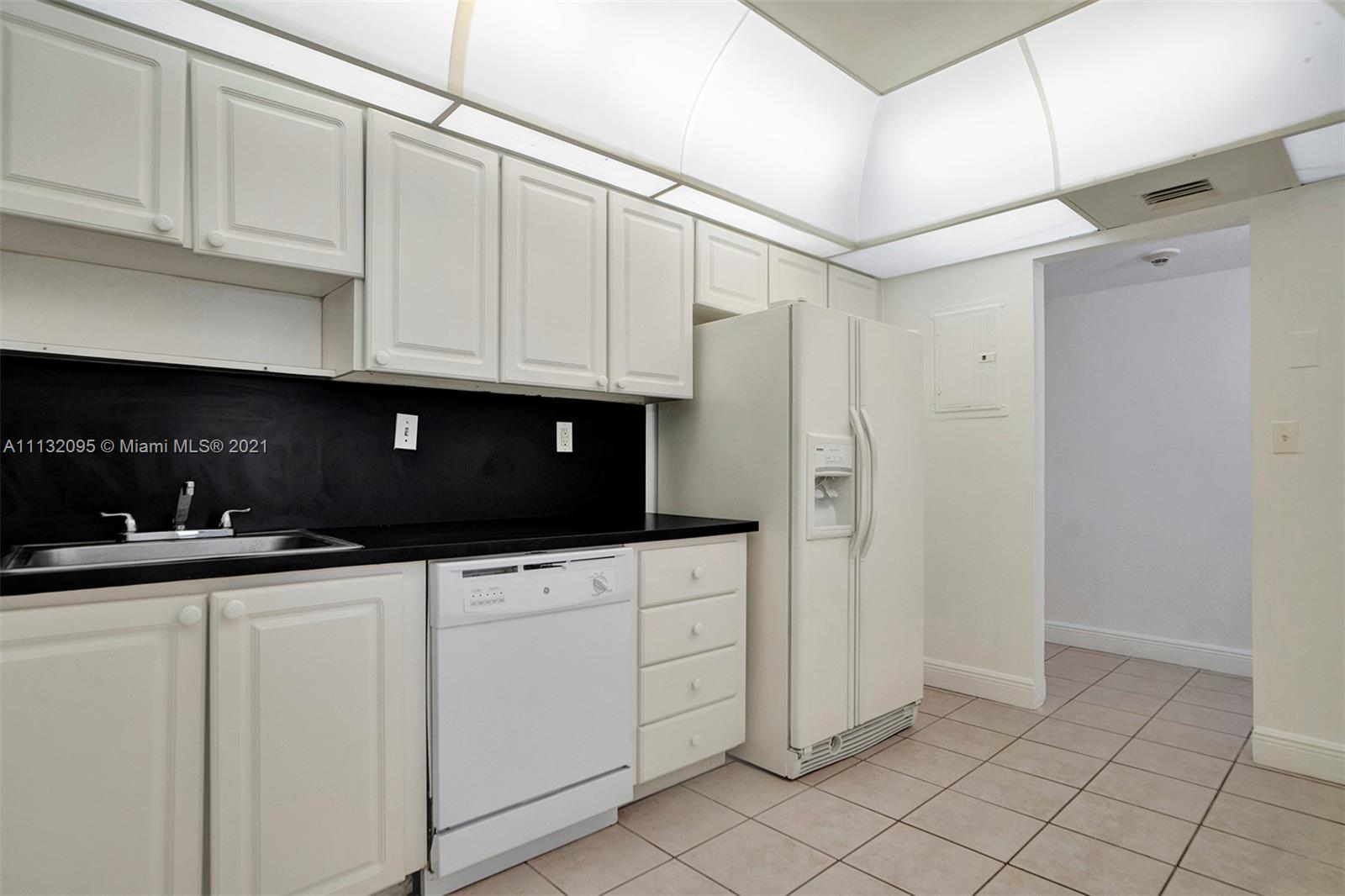 19390 Collins Ave # 126, Sunny Isles Beach FL 33160 photo 5