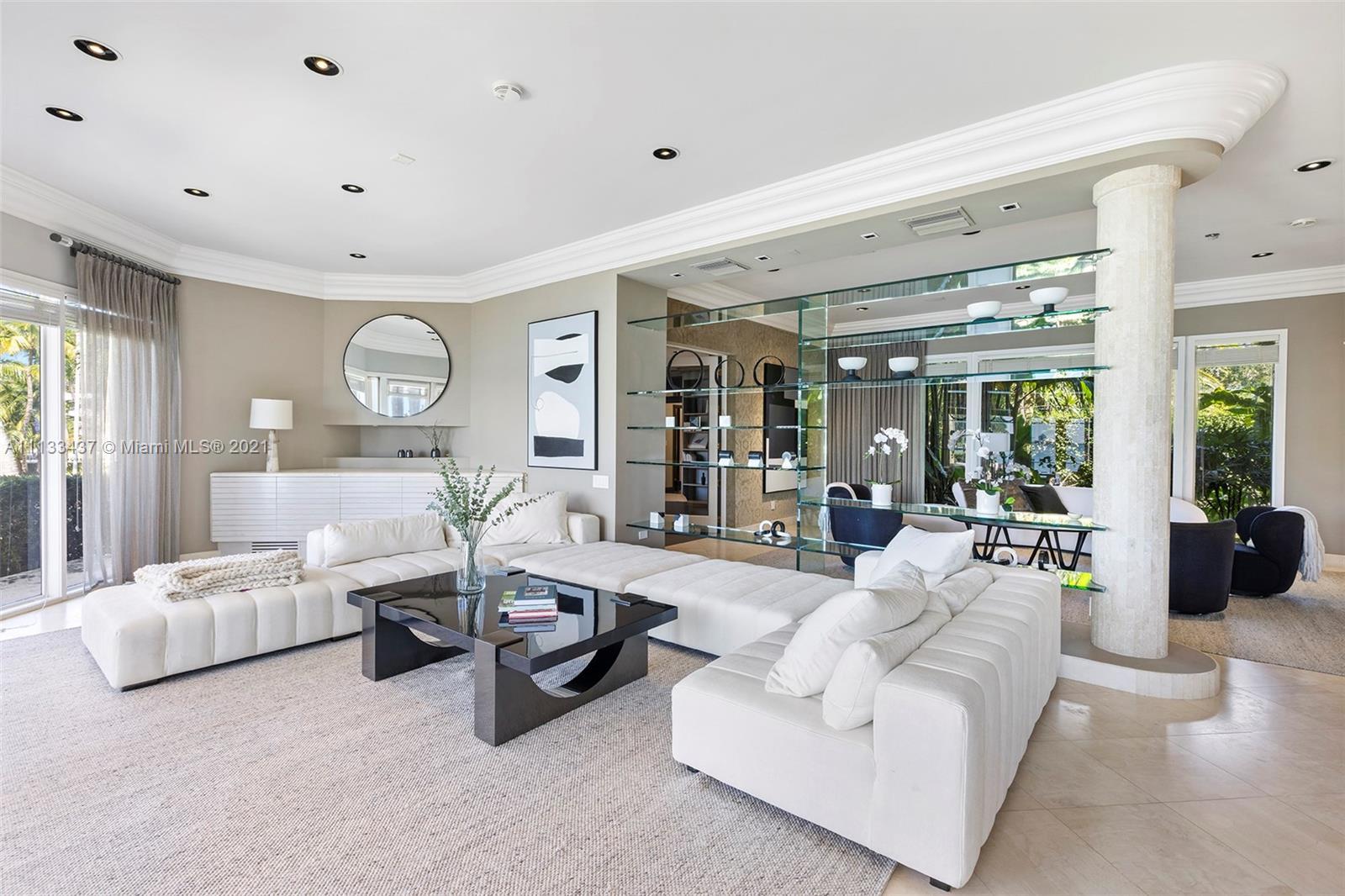 6500 N Bay Rd, Miami Beach FL 33141 photo 5