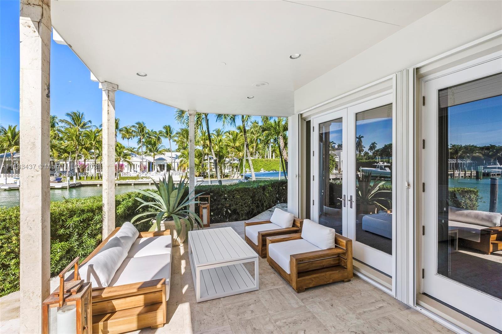 6500 N Bay Rd, Miami Beach FL 33141 photo 4