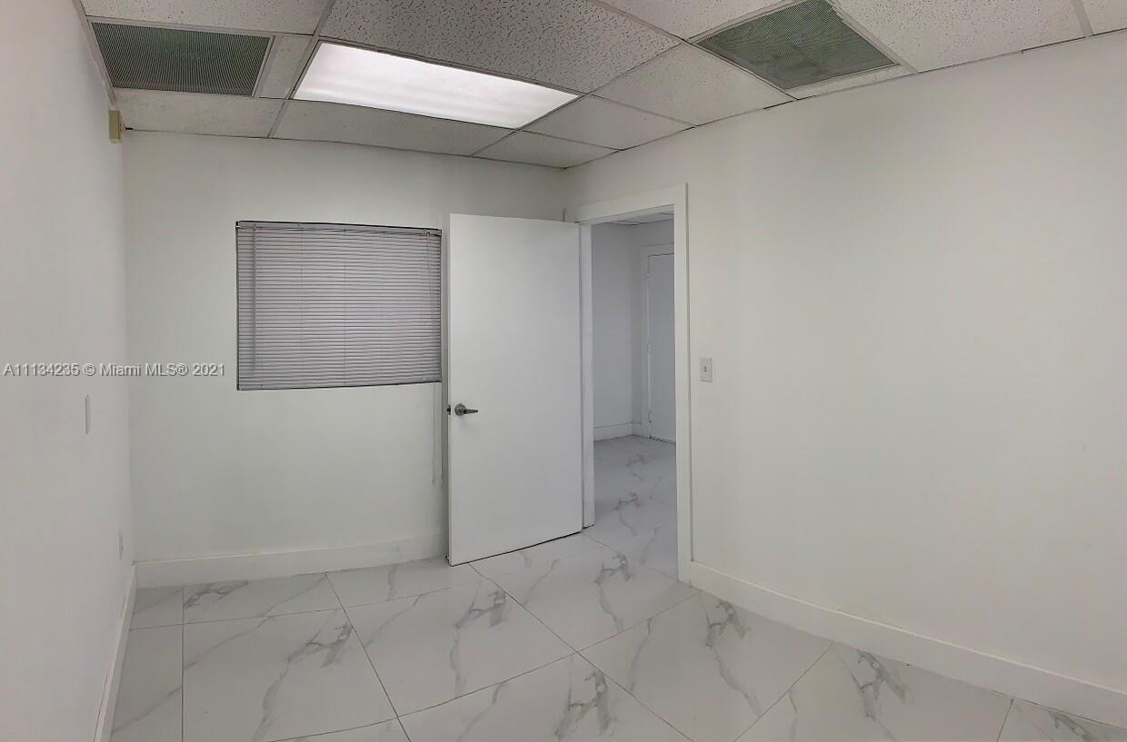 1434 NW 82nd Ave, Doral FL 33126 photo 4