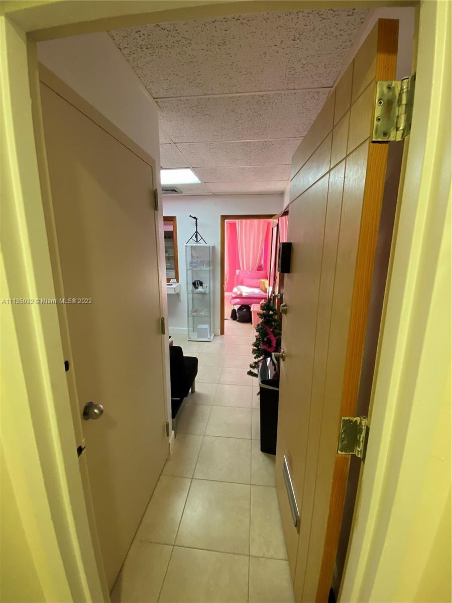 9600 NW 25th St # 5A, Doral FL 33172 photo 3