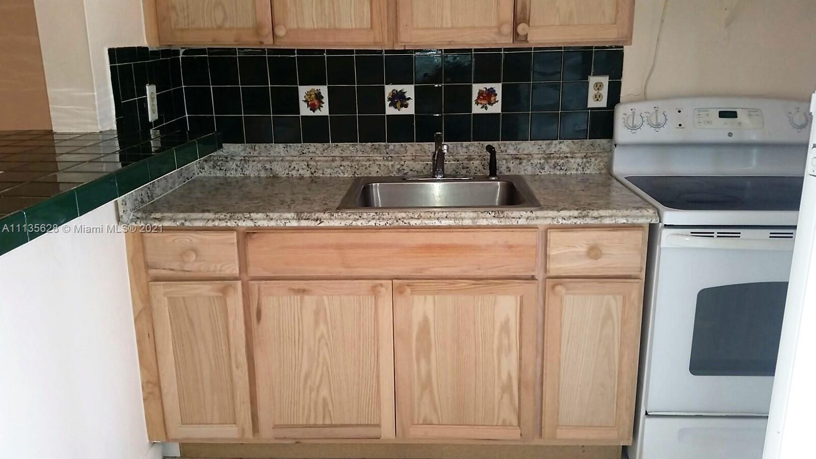 2441 NW 13th St # 75, Miami FL 33125 photo 3