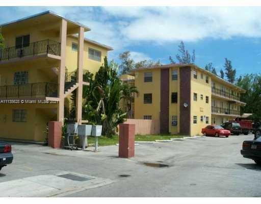 2441 NW 13th St # 75, Miami FL 33125