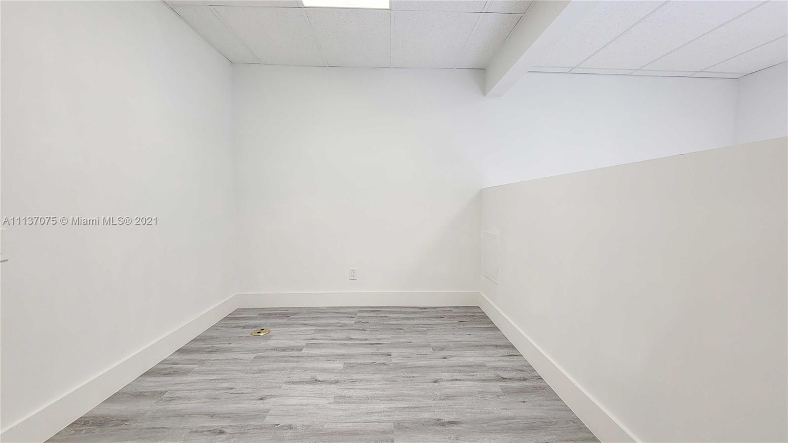 3911 Hollywood Blvd # 106, Hollywood FL 33021 photo 4