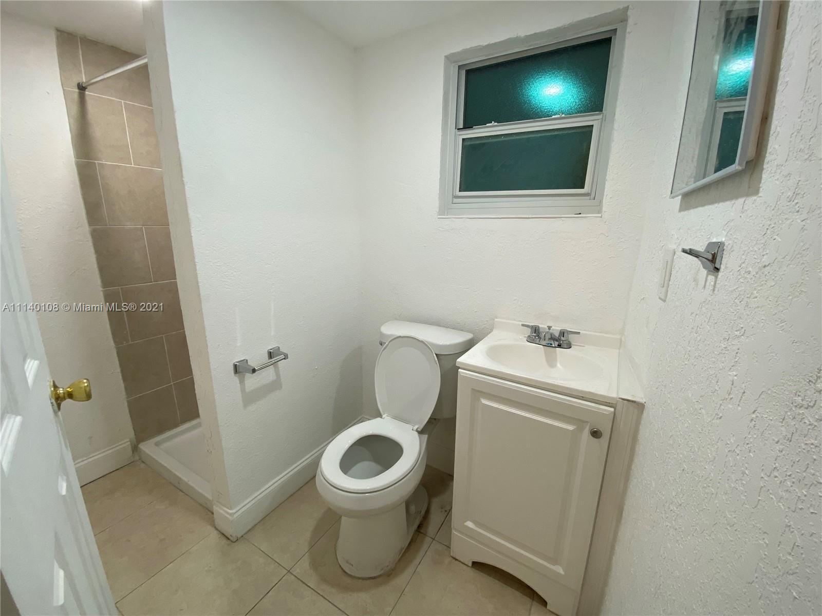 8323 NW 26th St # B, Sunrise FL 33322 photo 2