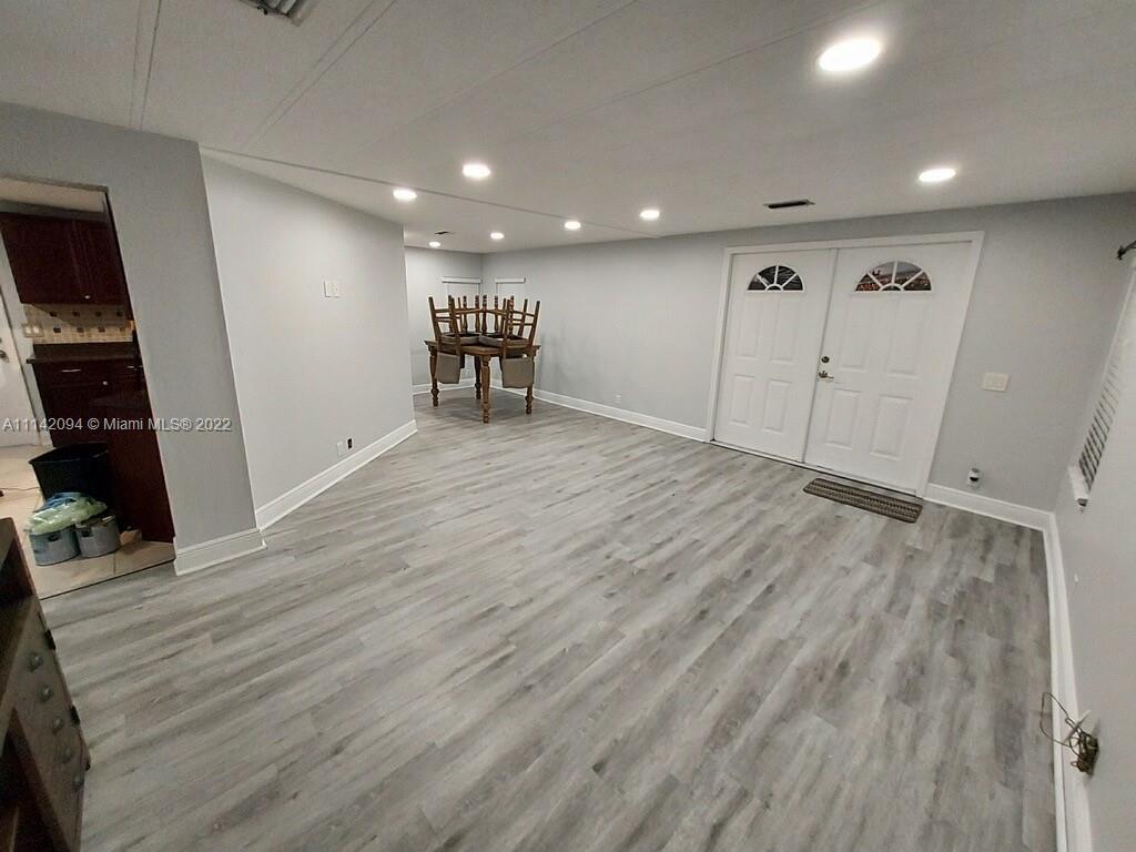 21780 NW 7th Ct, Pembroke Pines FL 33029 photo 4