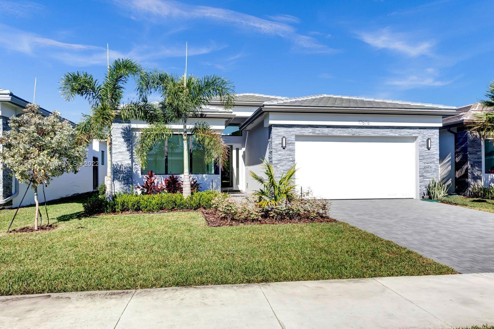 17576 Rainstream Rd # 17576, Boca Raton FL 33496