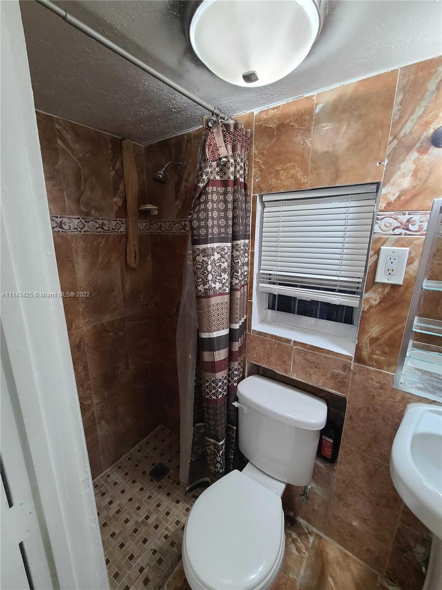 3911 NW 2nd St # 2, Miami FL 33126 photo 5