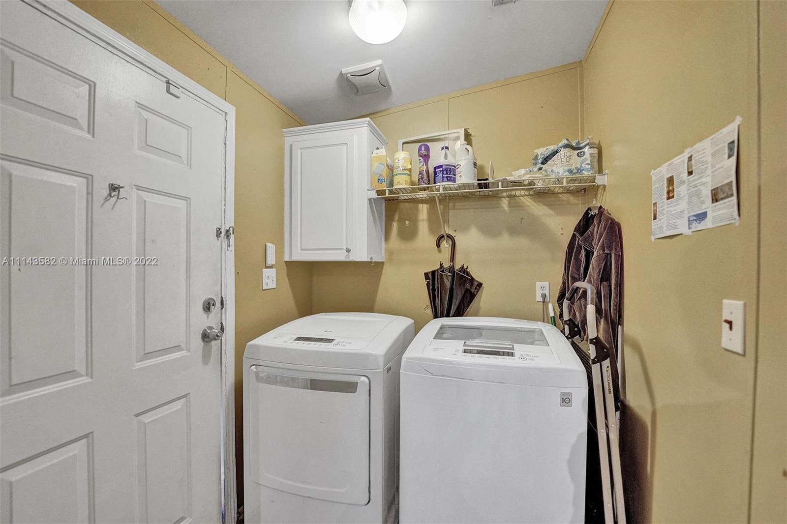 2941 SW 50 Terrace, Davie FL 33314 photo 4