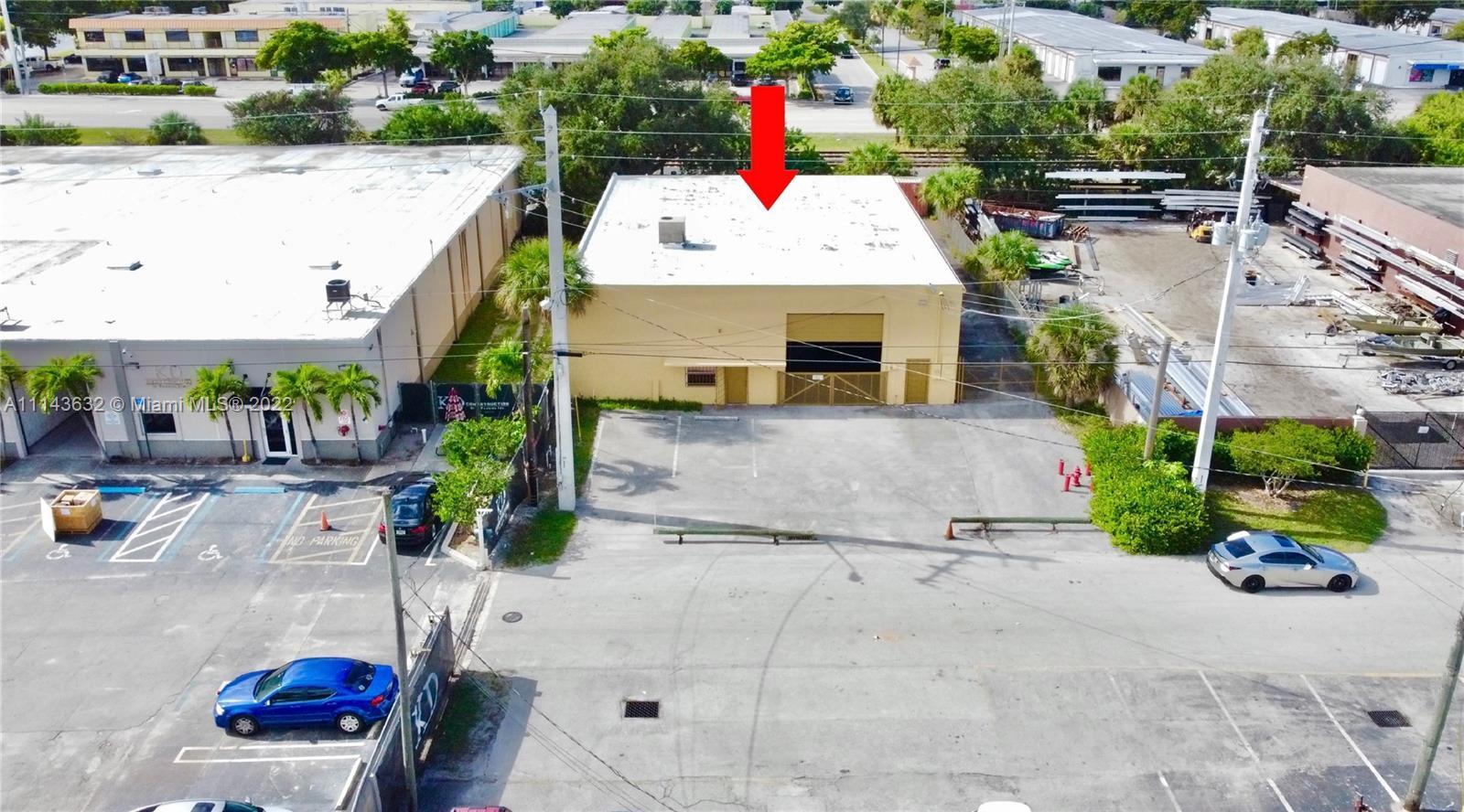 1821 SW 7th Ave, Pompano Beach FL 33060 photo 4