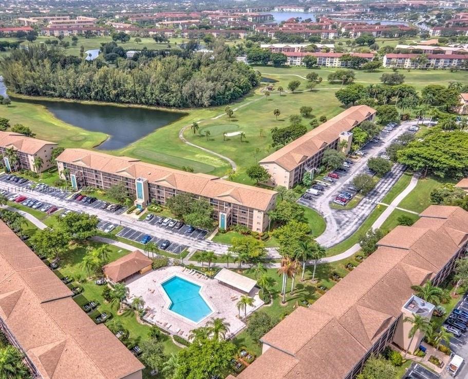 Pembroke Pines, FL 33027 photo 2