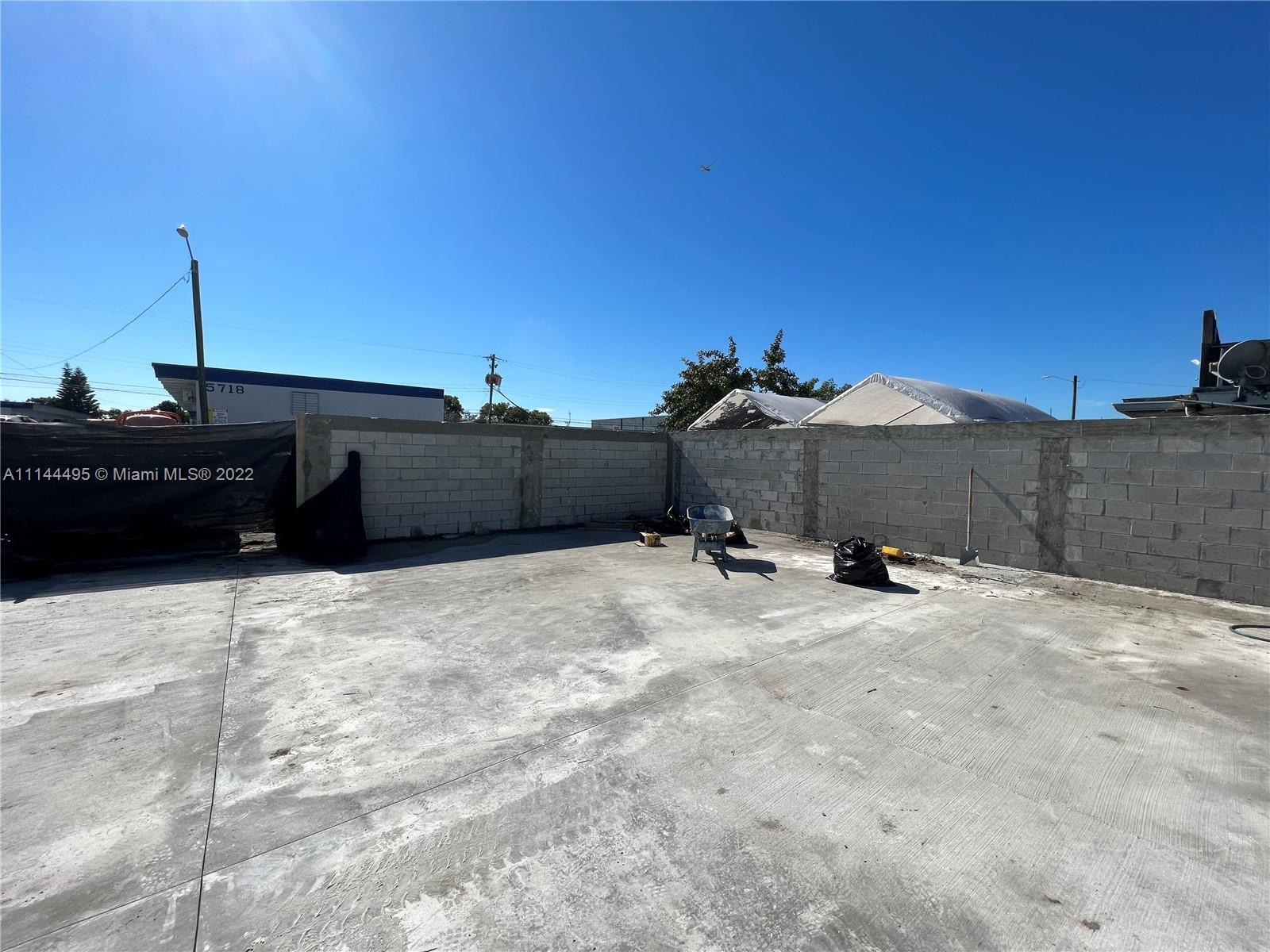 5715 Rodman St, Hollywood FL 33023 photo 3