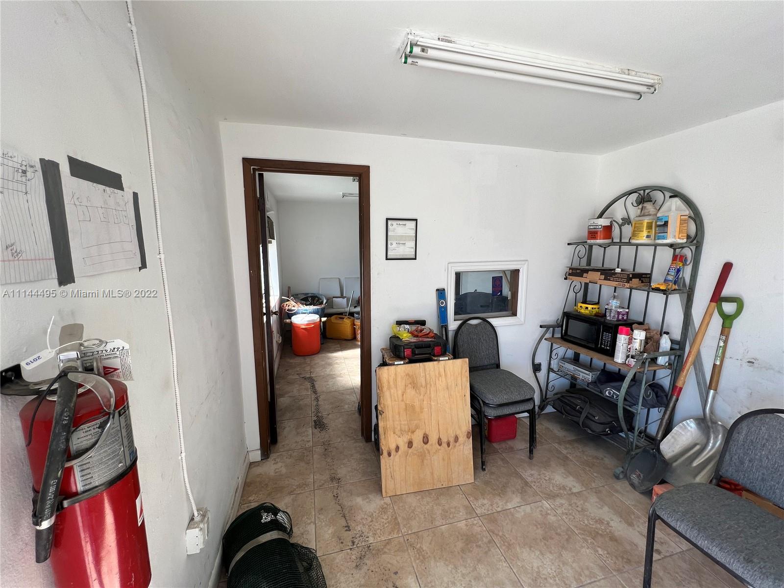 5715 Rodman St, Hollywood FL 33023 photo 4