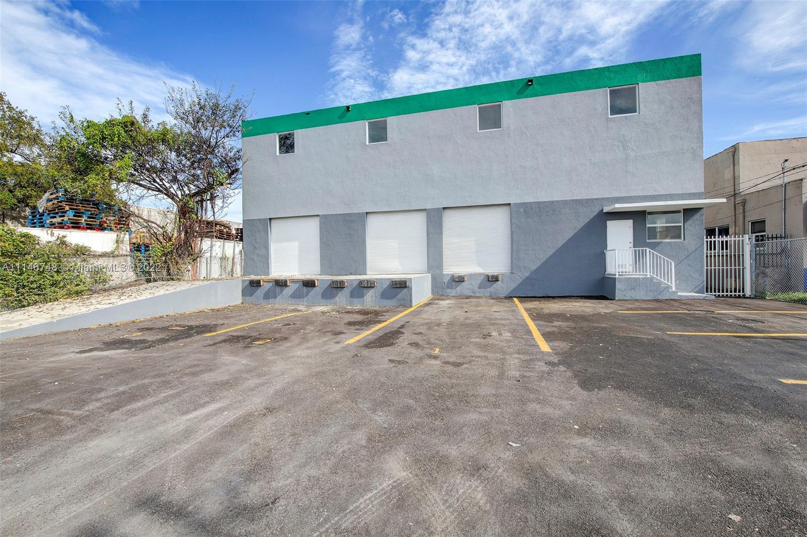 4205 NW 36th Ave, Miami FL 33142 photo 3