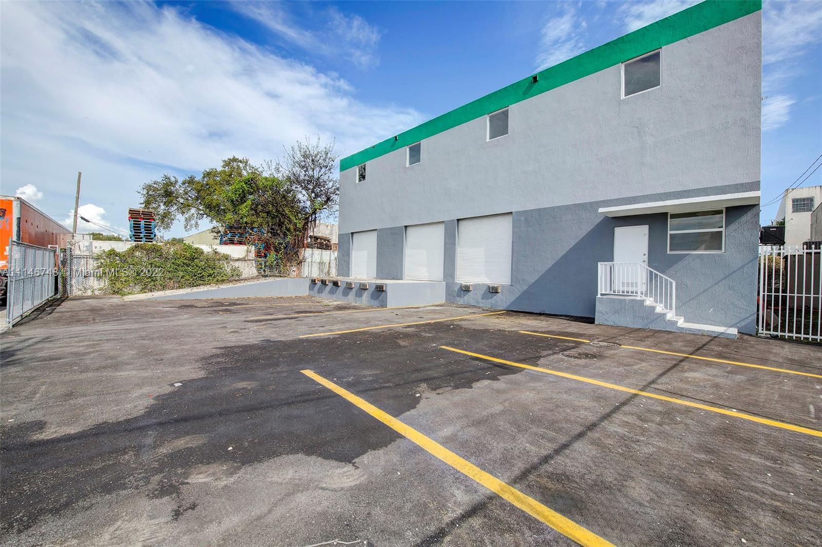 4205 NW 36th Ave, Miami FL 33142 photo 4