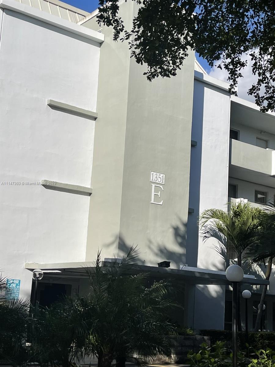 1351 NE 191st St # E203, Miami FL 33179 photo 4