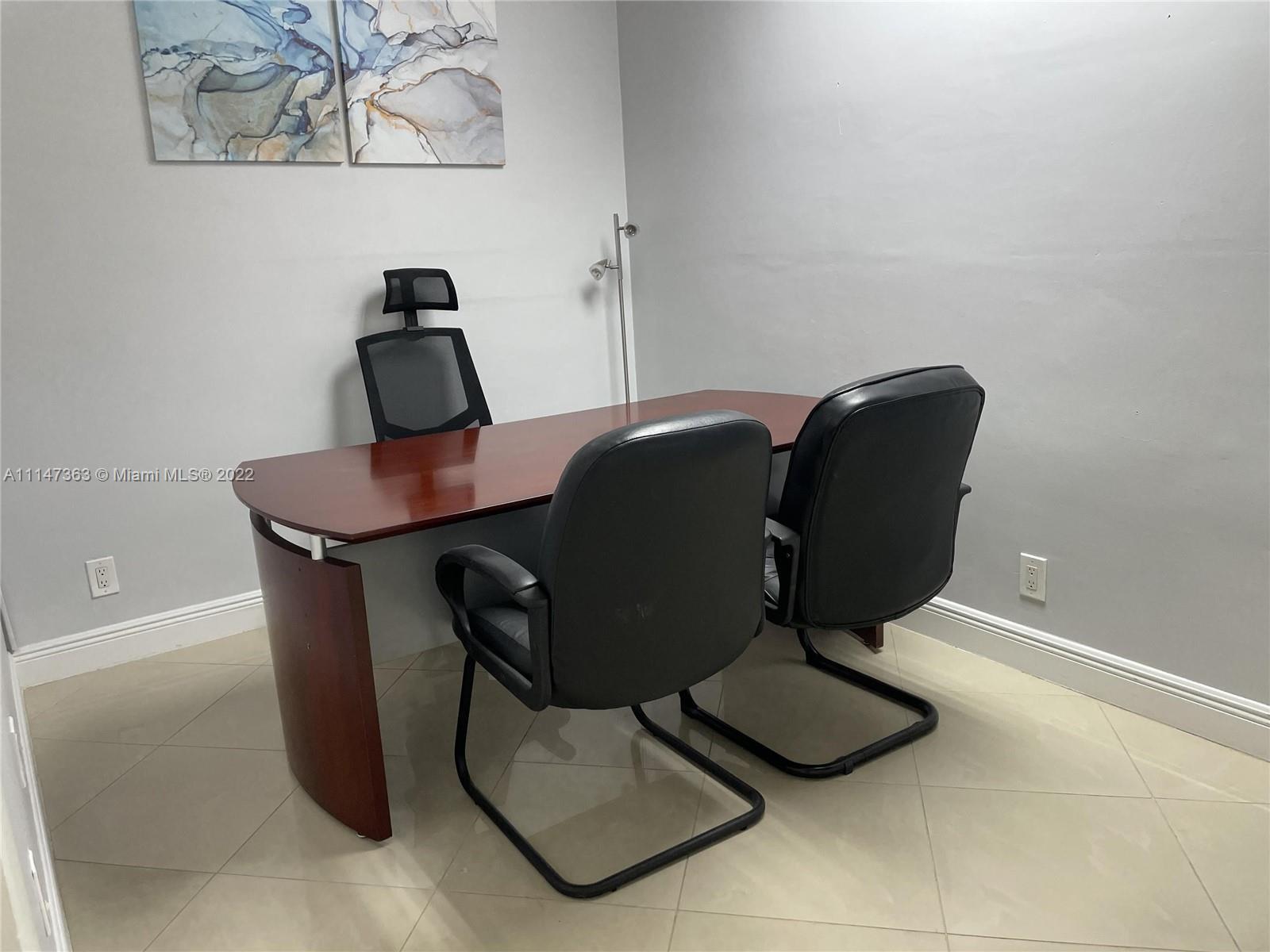 2801 Greene St # 14, Hollywood FL 33020 photo 2