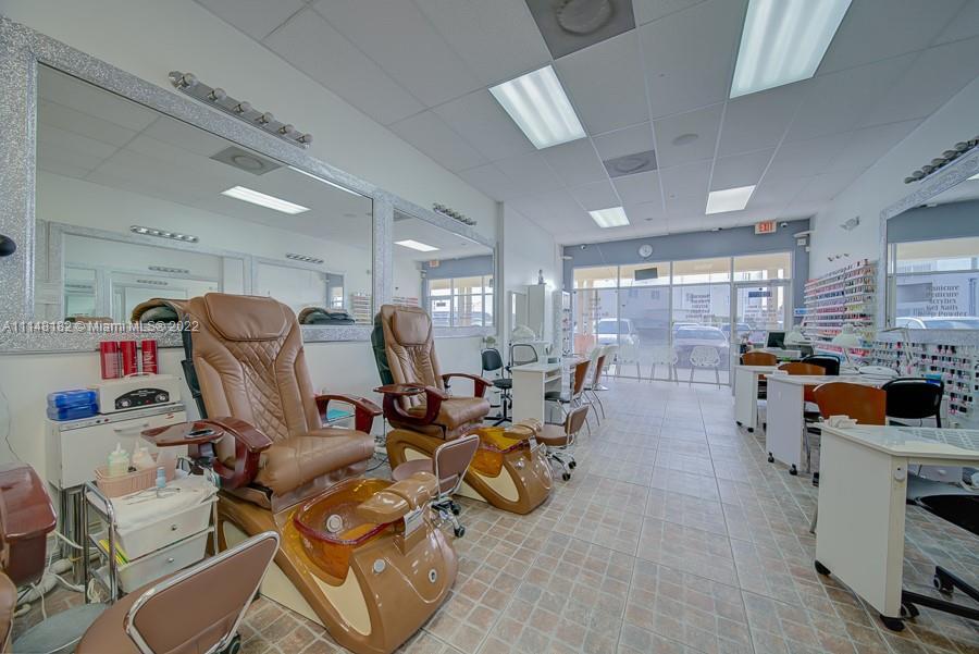 SW 186th Street, Miami FL 33157 photo 2