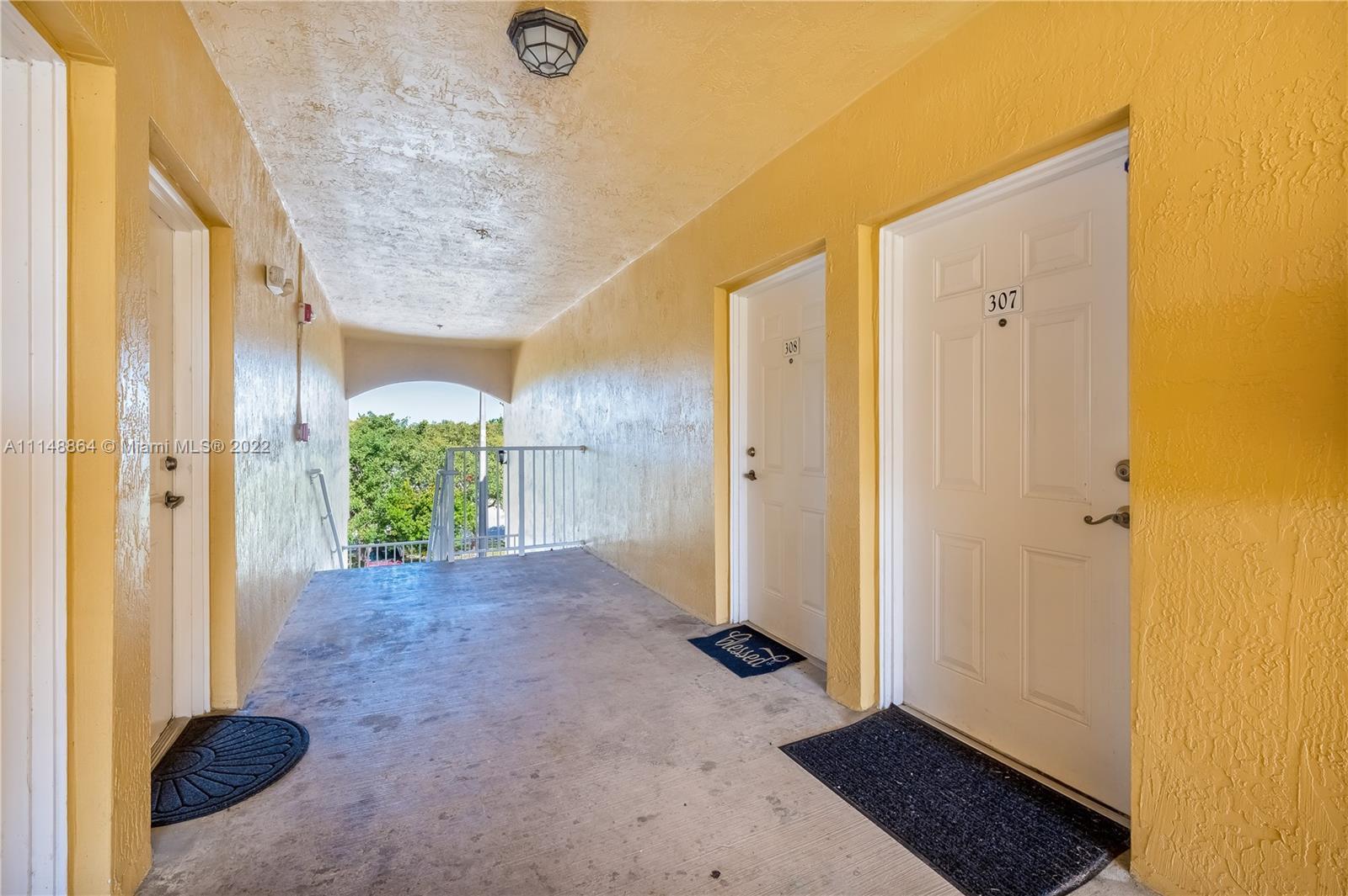 20830 SW 87th Ave # 307, Cutler Bay FL 33189 photo 2