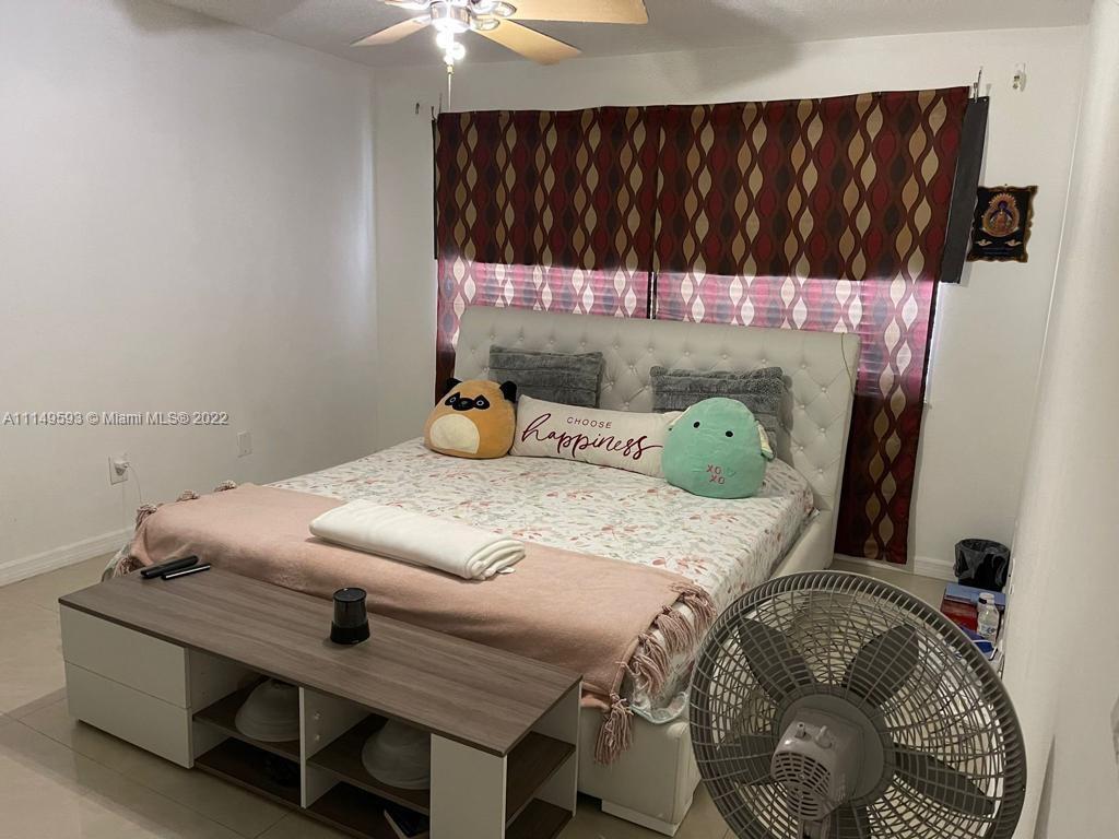 14830 Naranja Lakes Blvd, Homestead FL 33032 photo 2
