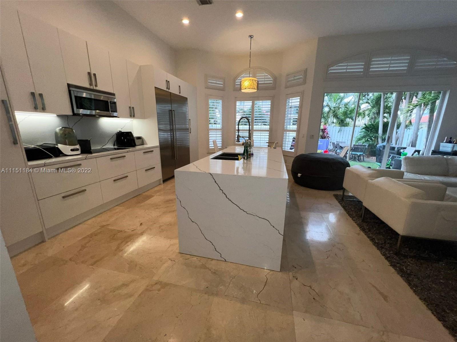 5283 SW 33rd Way, Hollywood FL 33023 photo 5