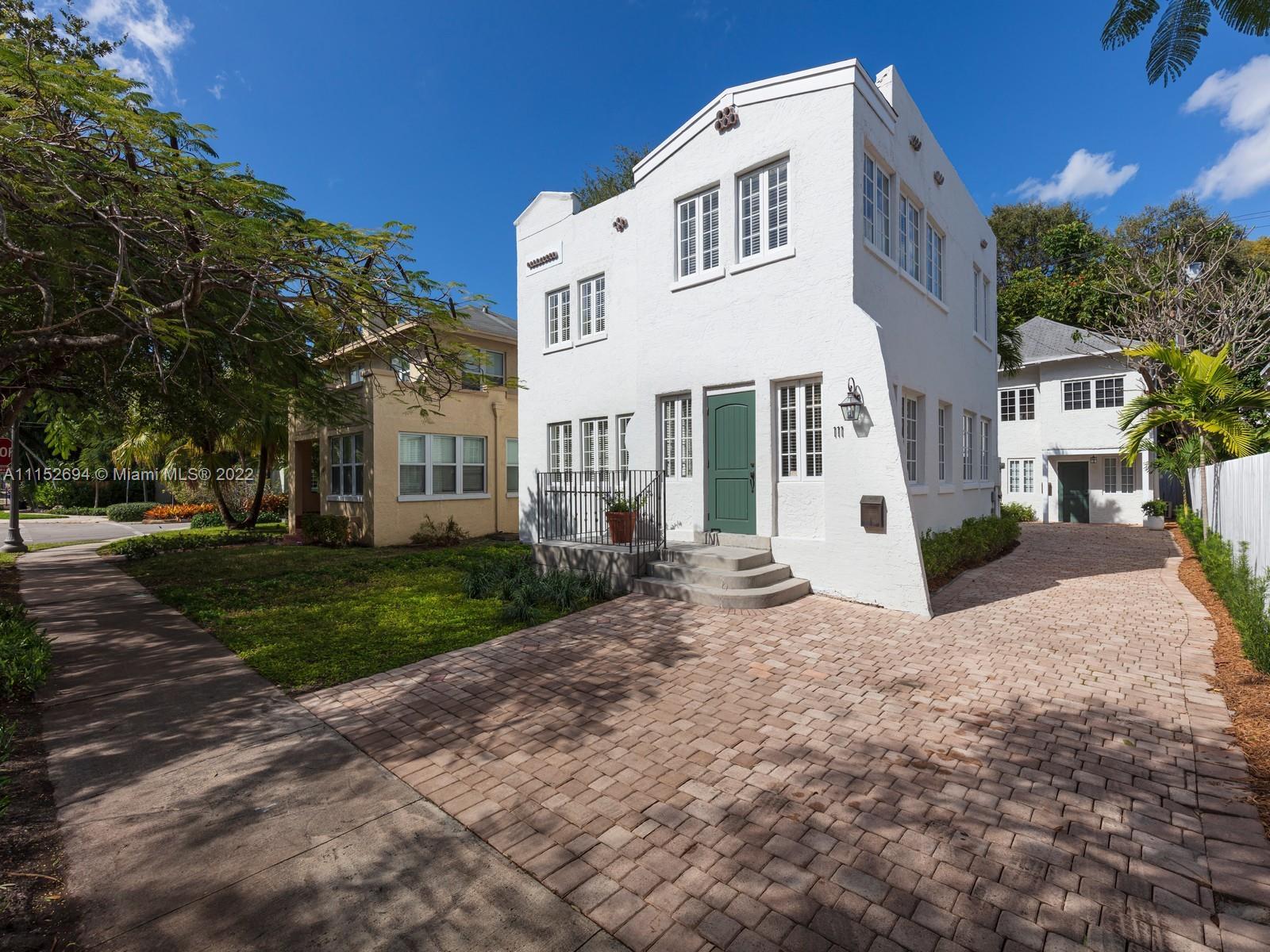 111 NE 43rd St, Miami FL 33137