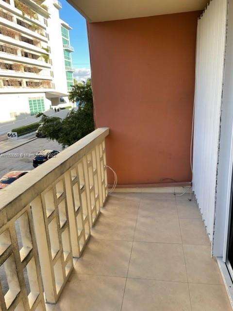 600 NE 25th St # 33, Miami FL 33137 photo 3