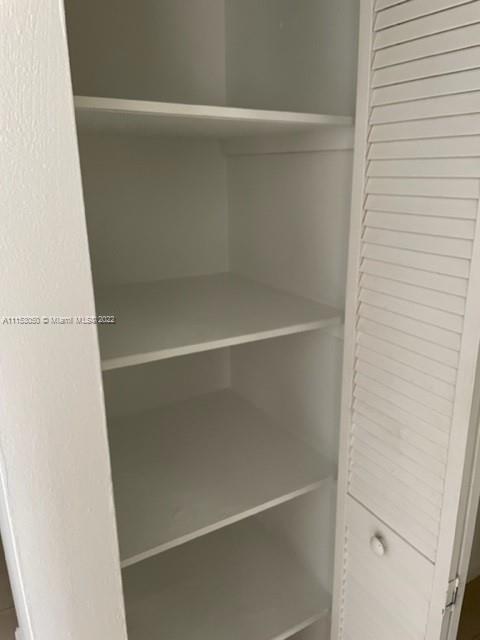 600 NE 25th St # 33, Miami FL 33137 photo 4