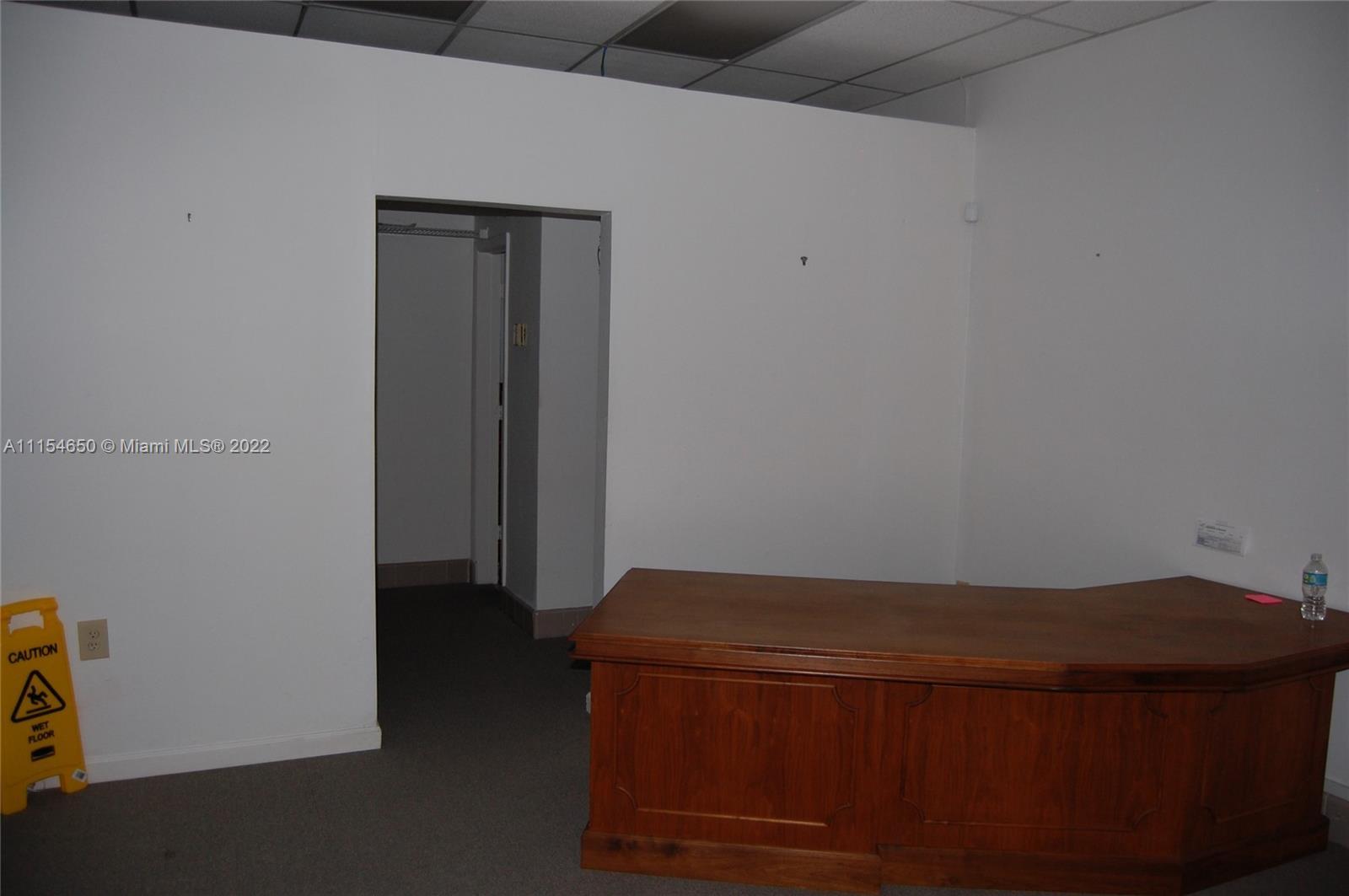 7 Palm Plz # 6, Homestead FL 33030 photo 2