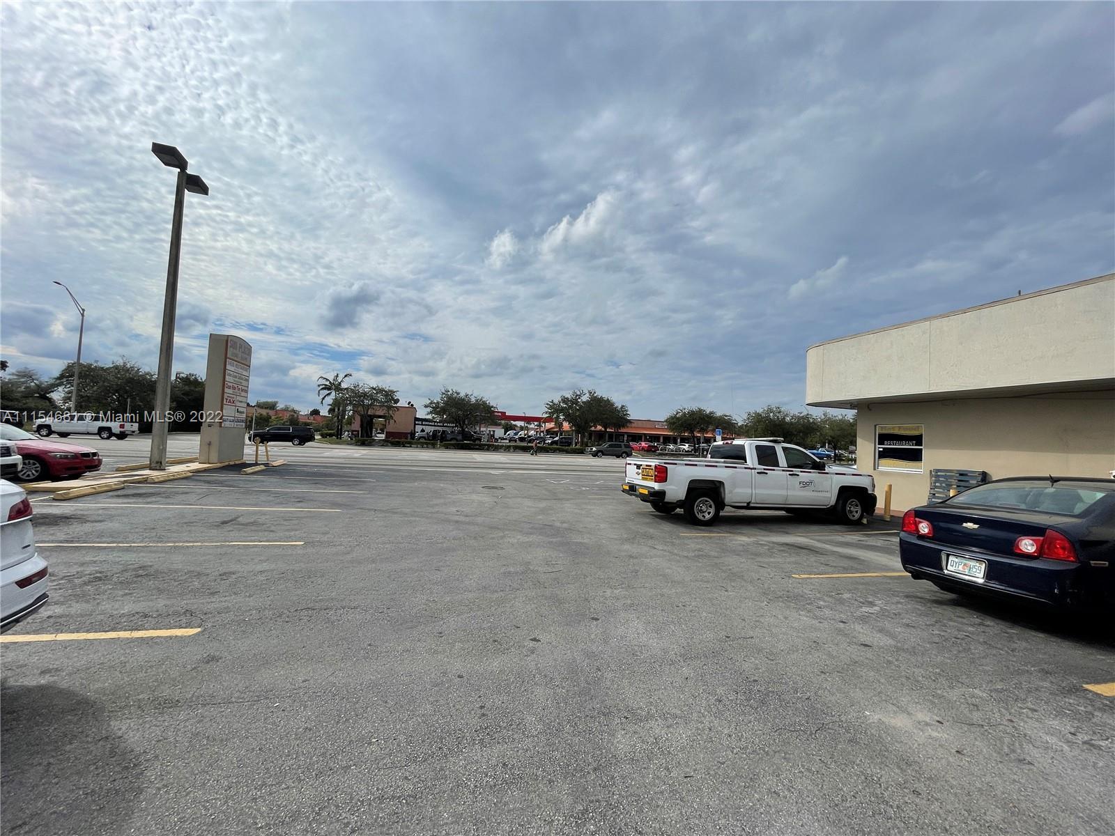 16551 NW 27 Avenue, Miami Gardens FL 33054 photo 3