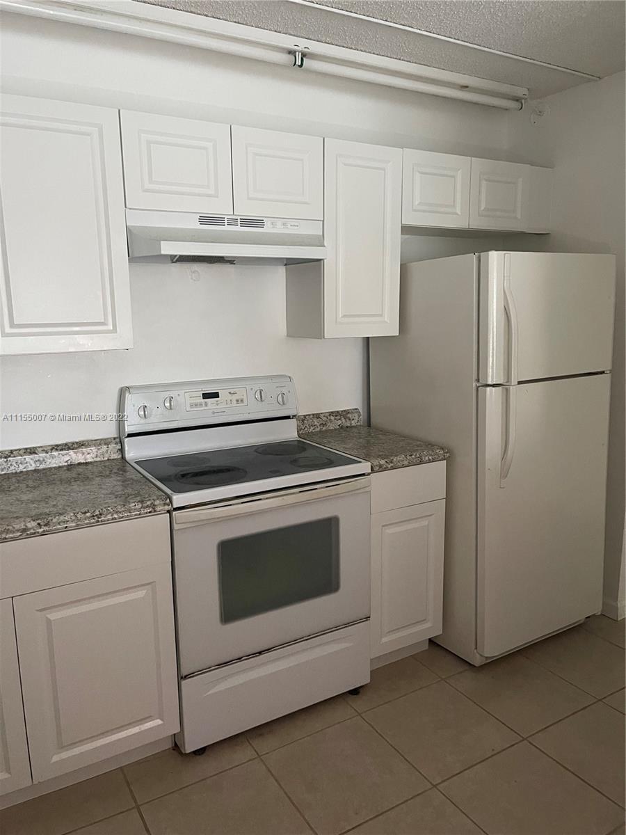 14840 Naranja Lakes Blvd, Homestead FL 33032 photo 2